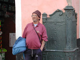 Man with thick glasses, Cadiz
