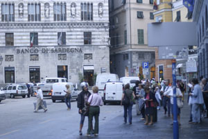 Piazza Fontane Morose today, Palazzo Spinosa in the background