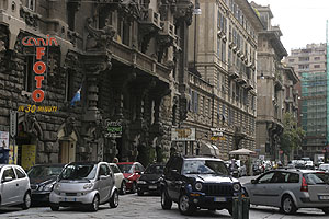 Looking into Via Maragliano from Via XX Settembre. You can see an anique rug shop called Gerbi.