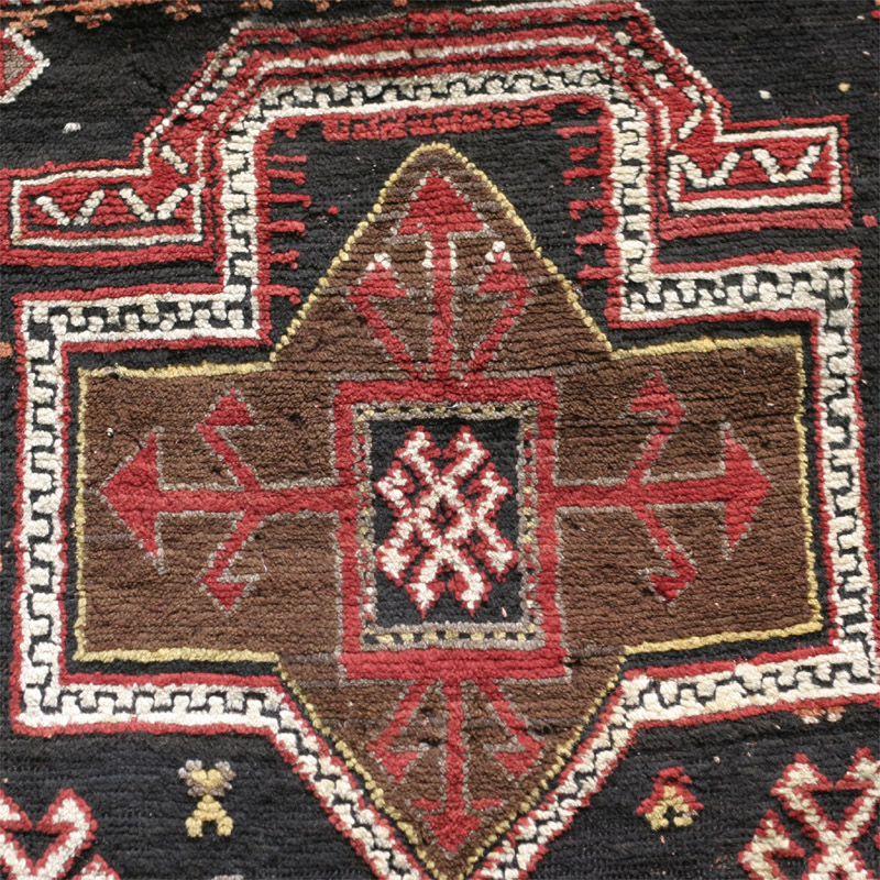 Fachralo double niche - brown medallion