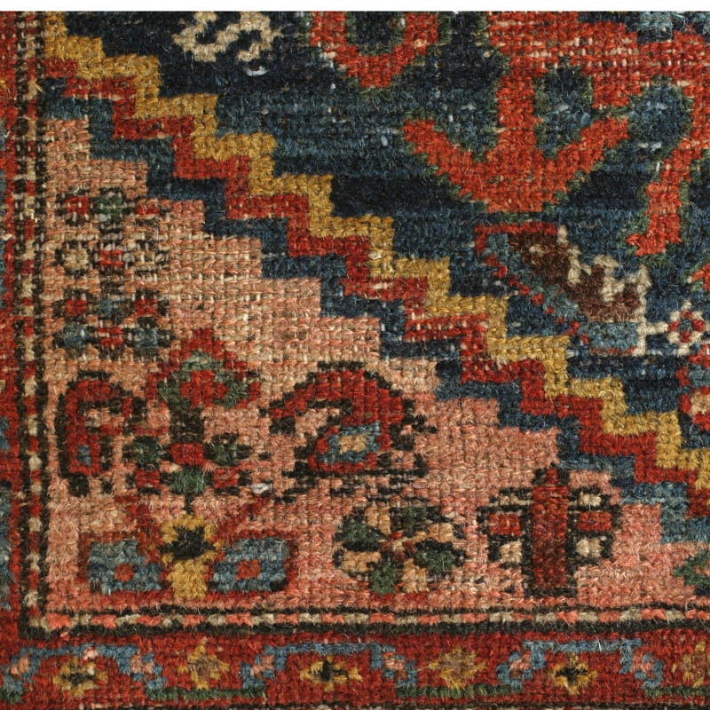 Kurdish Hamadan w animal border - pile 1