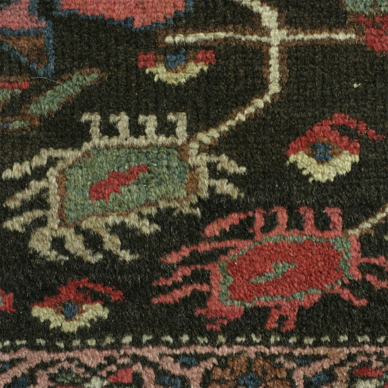 Hamadan area kurd rug with herati pattern - crab like - or carnation? detail