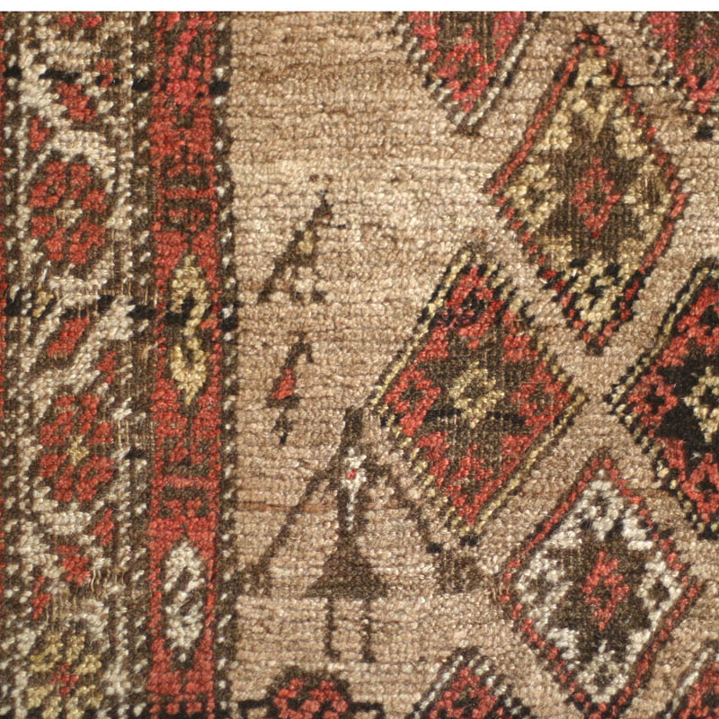Kurdish Bijar - top man detail