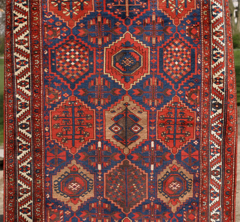 Kurdish hexagon lattice rug - mid field