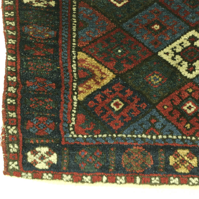 Jaf khorjin face - lower left corner