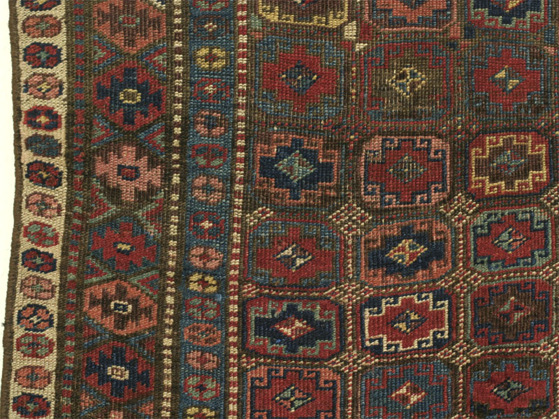 Kurdish rug - jaf or quchan? - border and field