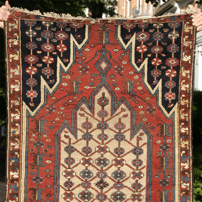 Mazlaghan - top half
