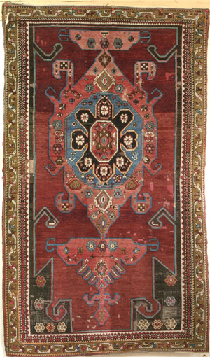 Caucasian Shirvan rug, 'honcha' (tray) medallion, ca. 1900—click to see enlarged view