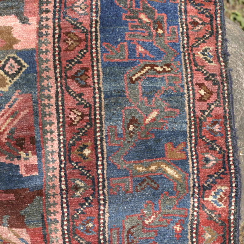 Kurdish village Bijar - border detail