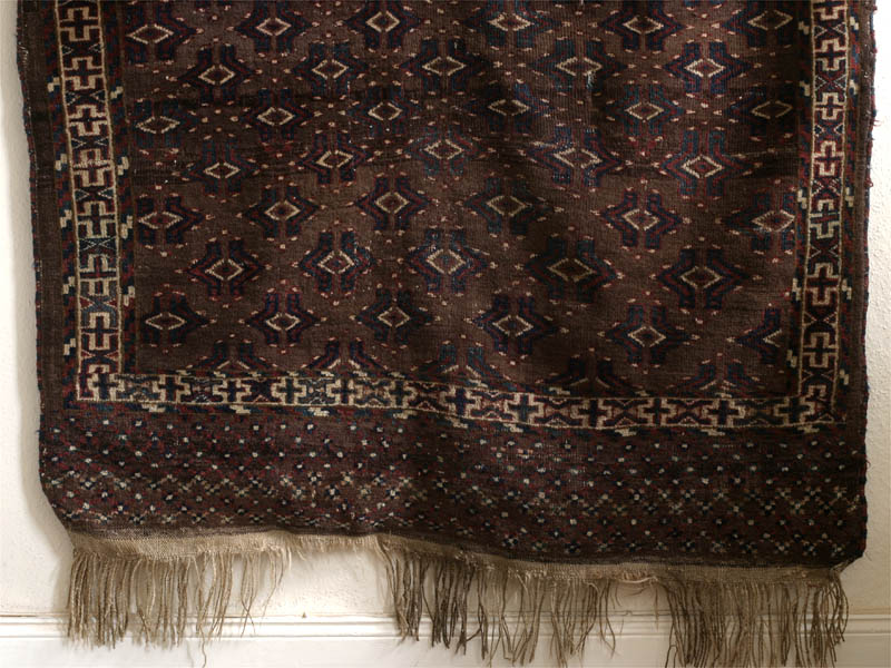 yomud turkmen rug, bottom half
